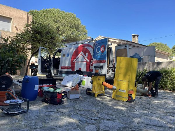 Traitement des bois à Hyères dans le VAR