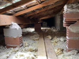 Traitement des bois et isolation à La Seyne sur Mer dans le VAR