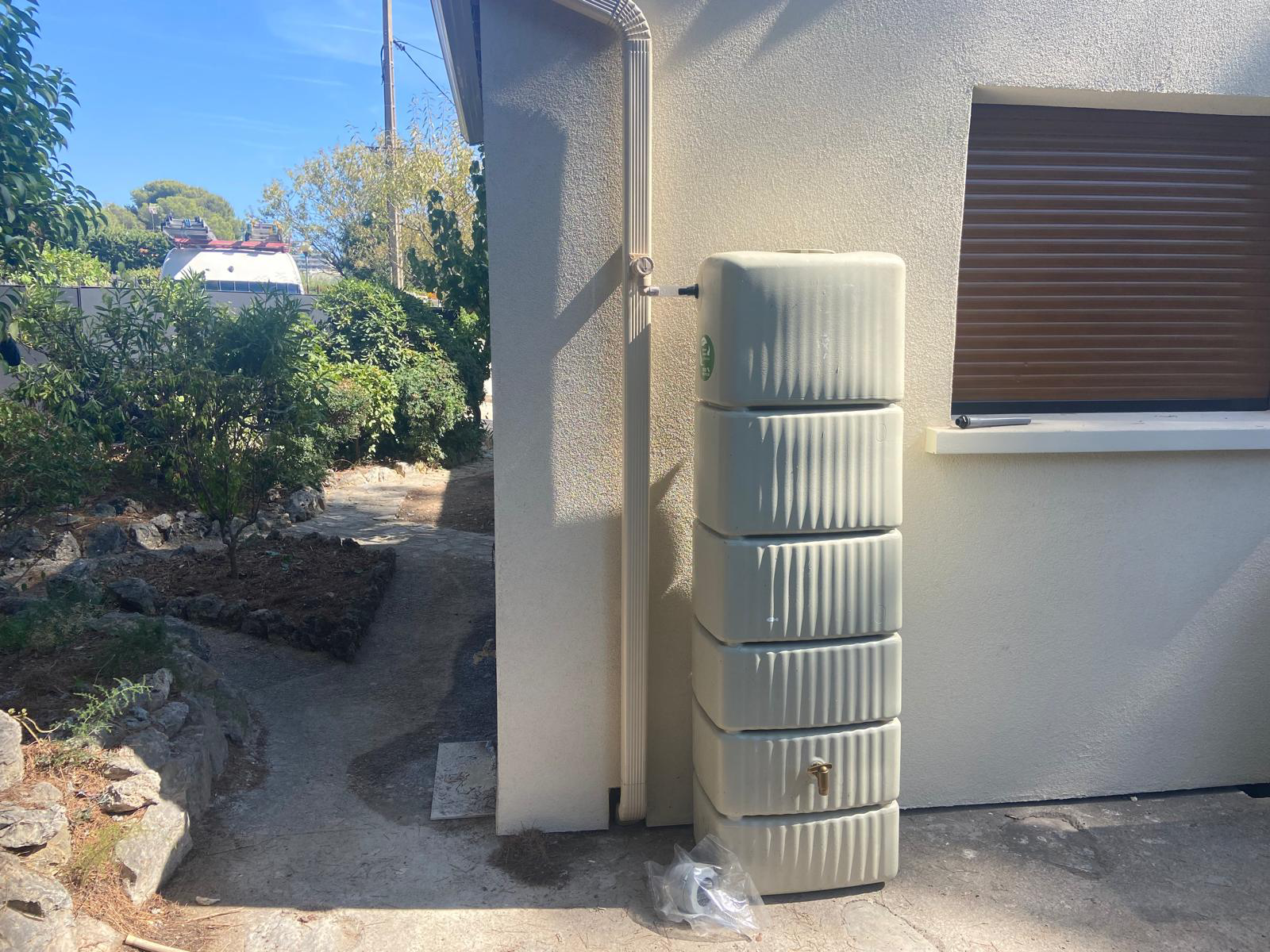 Installation récupérateur eau de pluie